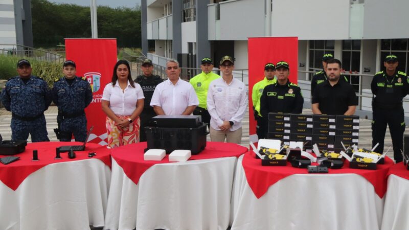 Con tecnología de punta, el Gobierno de Eduardo Verano fortalece la capacidad operativa de la Policía Atlántico