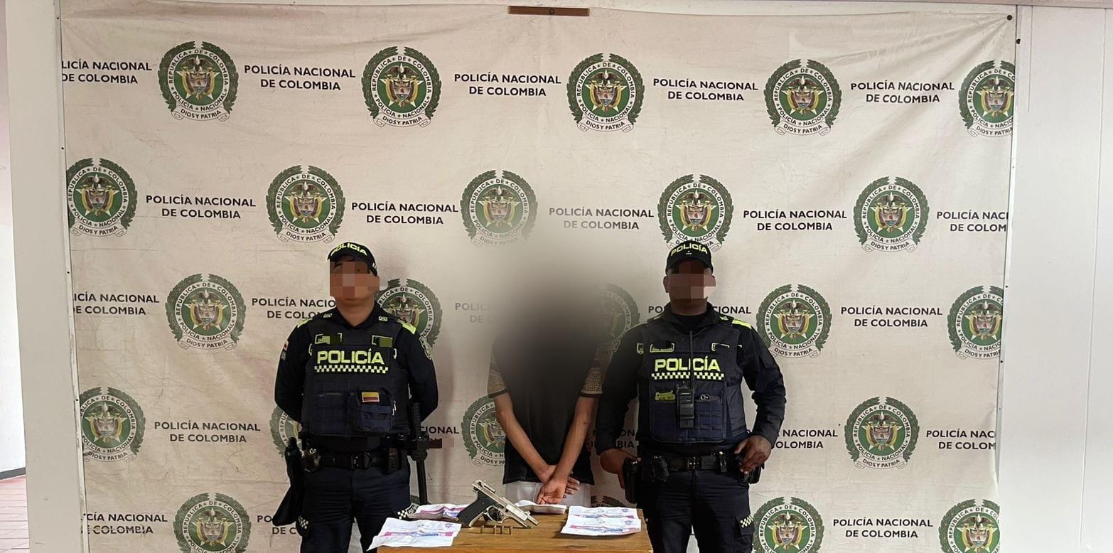POLICÍA NACIONAL APREHENDE A MENOR POR PORTE ILEGAL DE ARMA DE FUEGO EN SOLEDAD