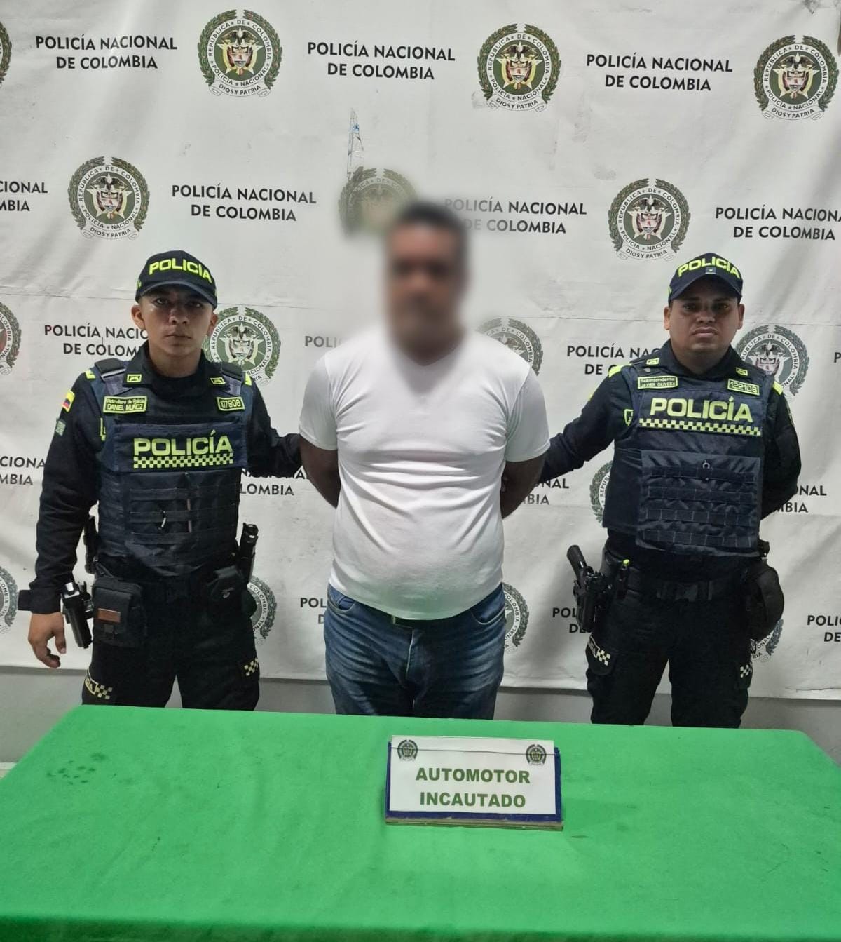 CAPTURA DE PERSONA Y RECUPERACIÓN DE VEHÍCULO HURTADO DURANTE OPERATIVO DE REGISTRO EN EL NORTE DE BARRANQUILLA