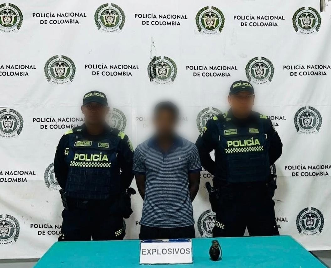 CAPTURADO EN FLAGRANCIA CON UNA GRANADA EN URBANIZACIÓN LA PLAYA