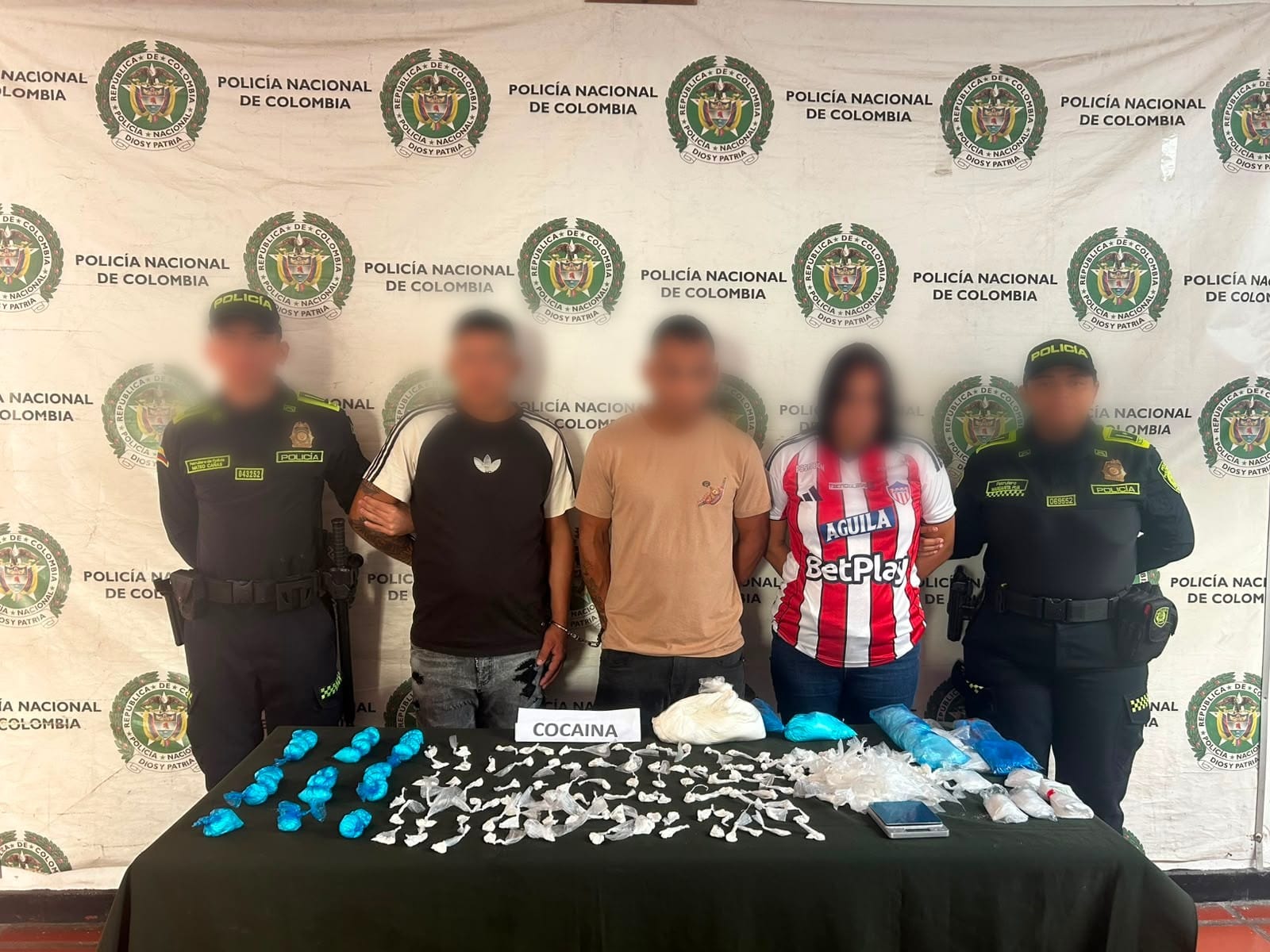 DESARTICULADO PRESUNTO CENTRO DE ACOPIO DE ARMAS Y ESTUPEFACIENTES AL SERVICIO DE «LOS COSTEÑOS»