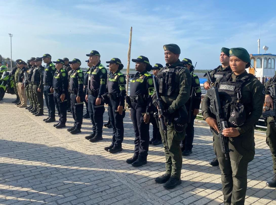 RÁPIDA REACCIÓN POLICIAL PERMITE CAPTURA DE TRES PRESUNTOS DELINCUENTES EN MALAMBO