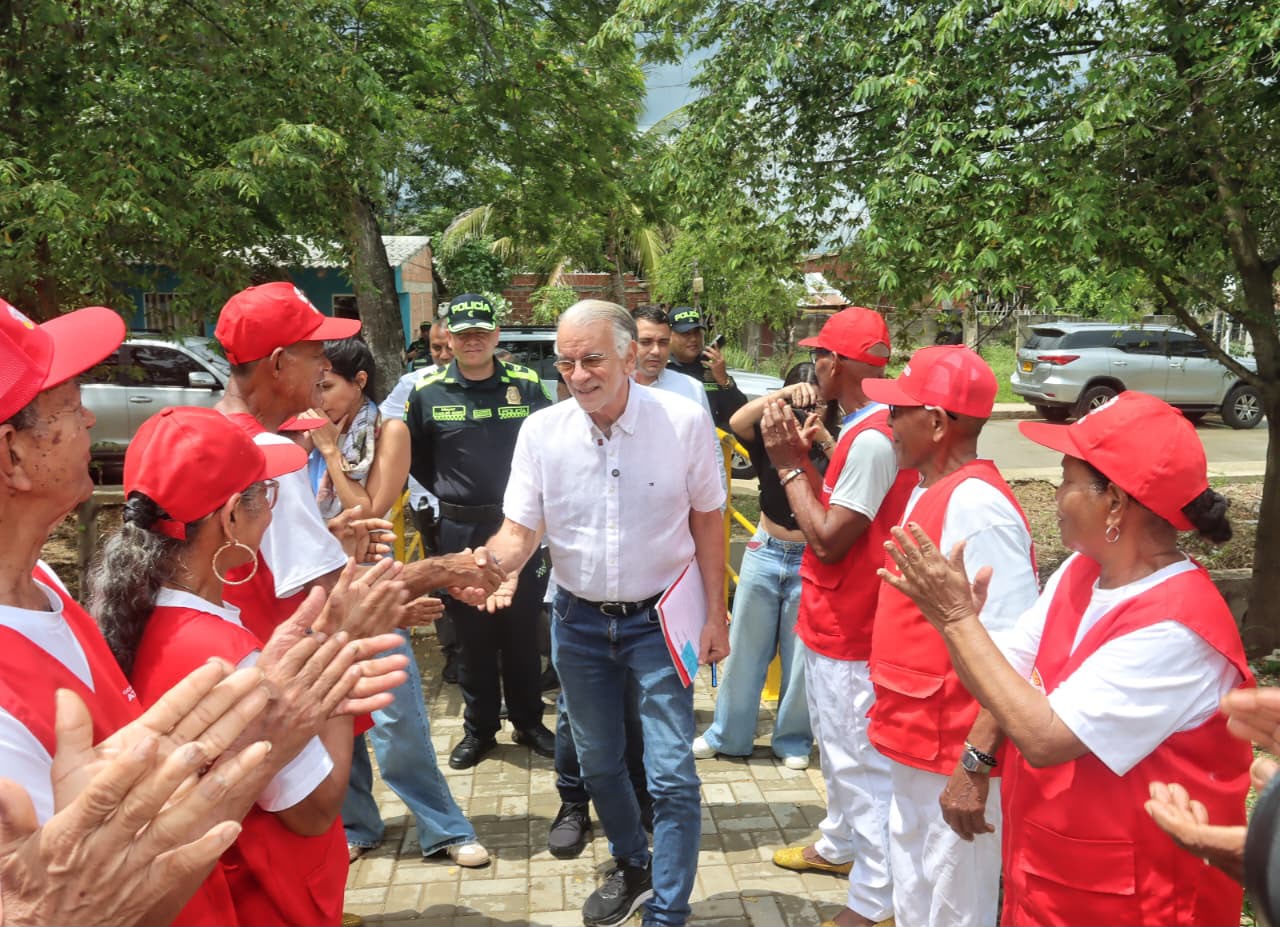 En víspera del Día de la Región Caribe, se le rinde tributo a ciudadanos ilustres de esta zona del país